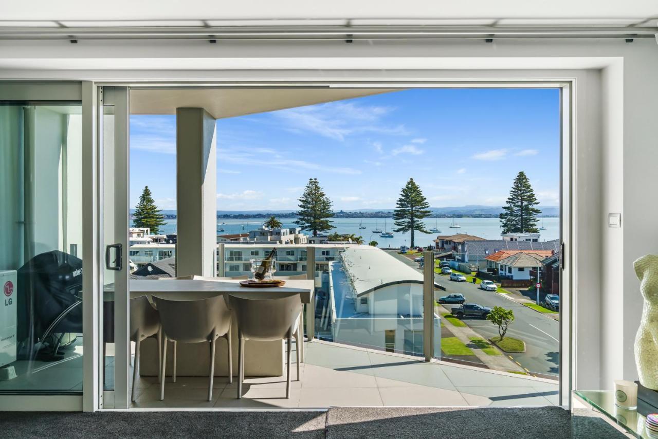 Luxury At The Caymans Appartement Mount Maunganui Buitenkant foto